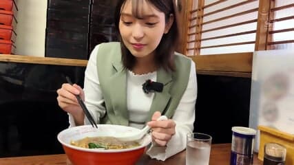 Newcomer NO.1 STYLE Kuraki Hana’s AV debut. “Please watch my 22 years and all about sex,” she says